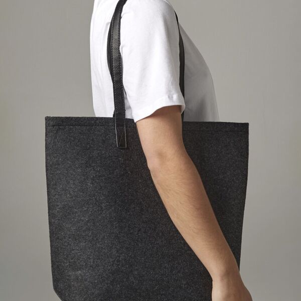 CHECK STOCK Premium felt tote Thumbnail